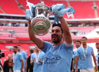 Sunday Oliseh Praises Manchester City, Suggests Treble on the Horizon