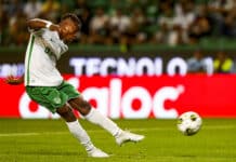 Abdul Fatawu Issahaku taking a penalty shoot for Sporting Clube de Portugal