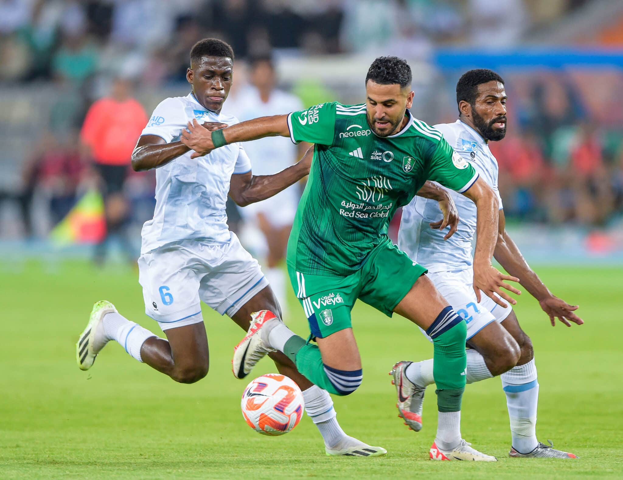 mmahrez is rated below osimhen in the ea sports rating