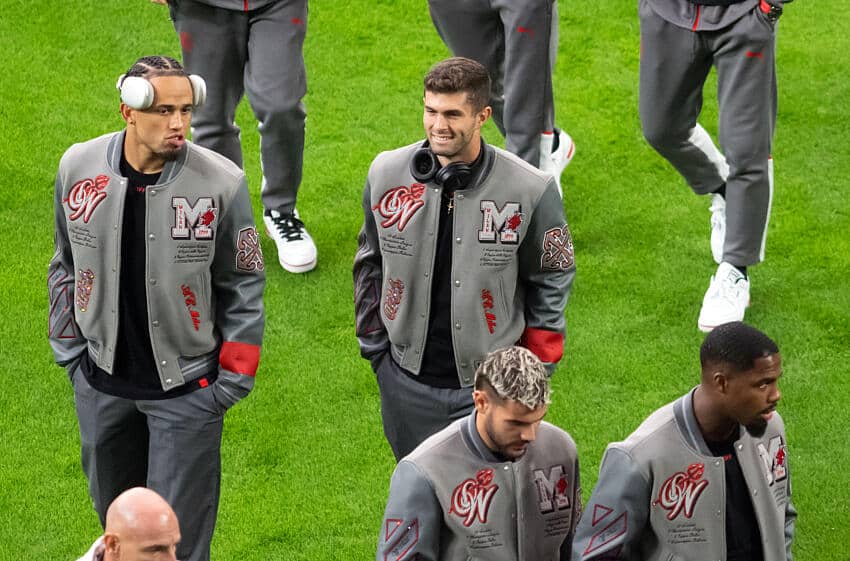 AC Milan team before UCL match with Dortmund