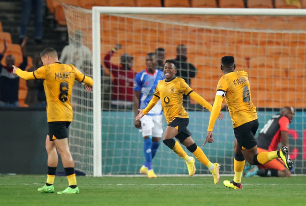 Mduduzi Shabalala of Kaizer Chiefs celebrates a goal with teammates during the DStv Premiership 2022/23