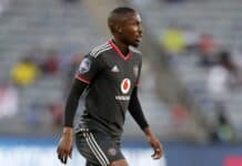 Bandile Shandu in action for Orlando Pirates