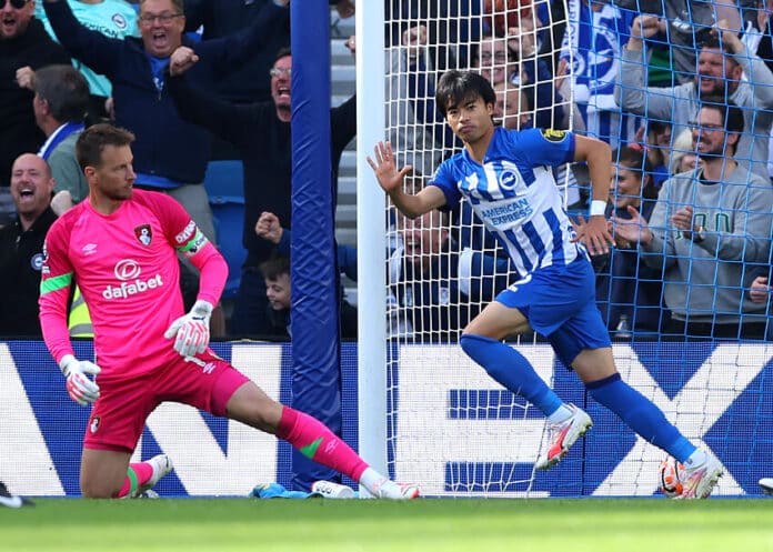 Mitoma scores for Brighton