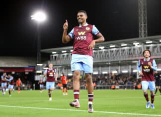 Lyle Foster celebrates scoring for Burnley