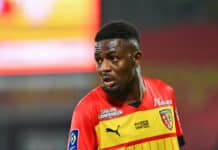 Abdul Samed Salis - Stats, salary, wife, house