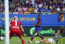 Asisat Oshoala of FC Barcelona and Gloria Sliskovic of Juventus during the Pre-season friendly