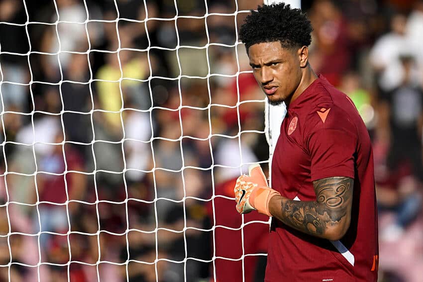 Super Eagles goalkeeper Maduka Okoye