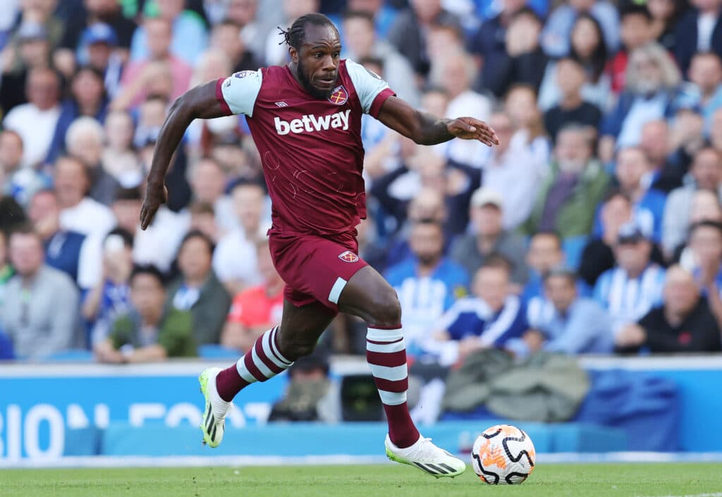Michail Antonio and Kelechi Iheanacho attack at West Ham