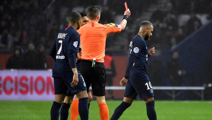 Neymar Red Carded PSG