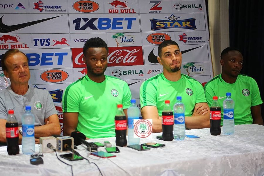 Super Eagles Protest Unpaid Bonuses